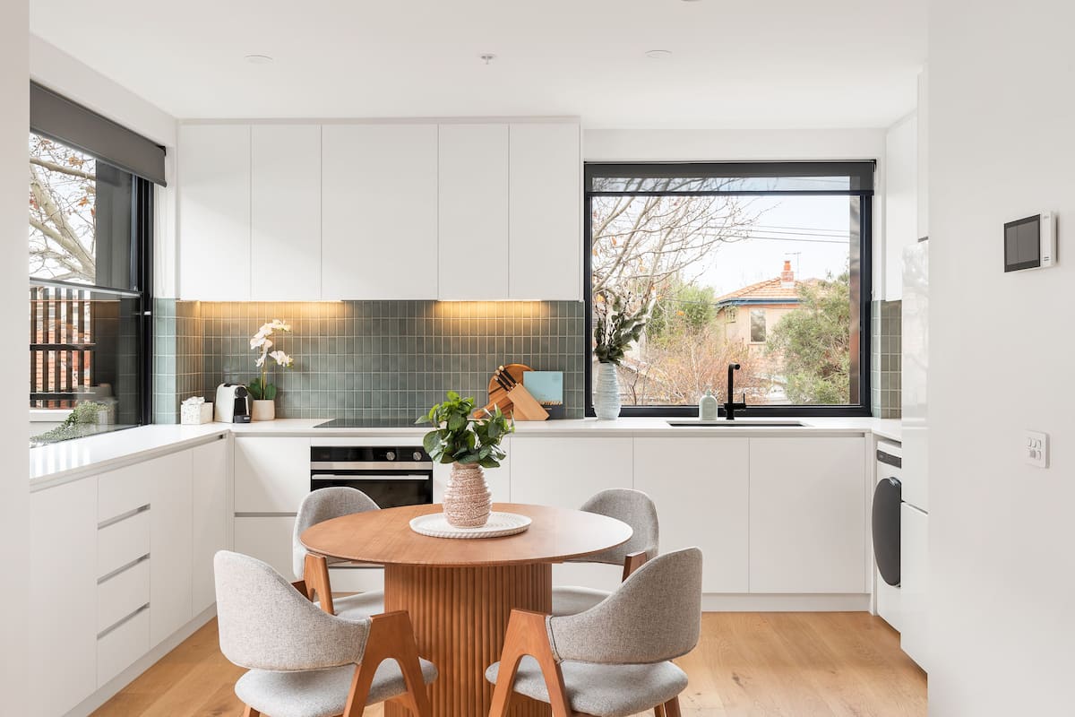 Appartement, 2 slaapkamers | Dineren op de kamer