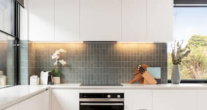 Docker St Elwood Apartments by UrbanRest