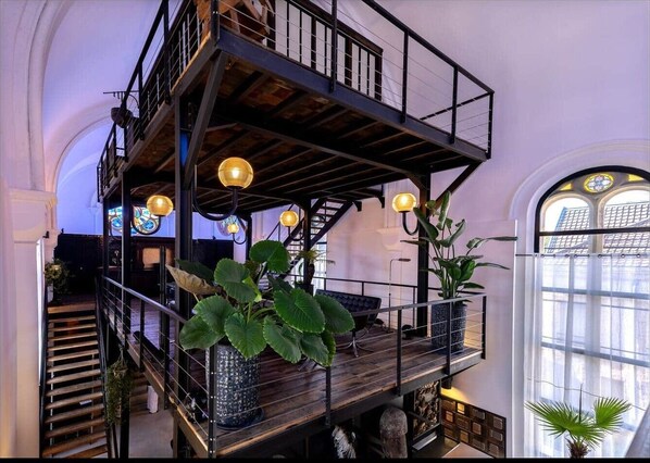 Interior - La Chapelle du Carmel - Centre Ville - SPA (Reims)