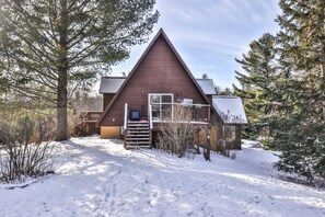 Exterior - Private cabin secluded in the beautiful Northwoods! (Star Lake)