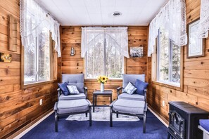 Interior - Private cabin secluded in the beautiful Northwoods! (Star Lake)