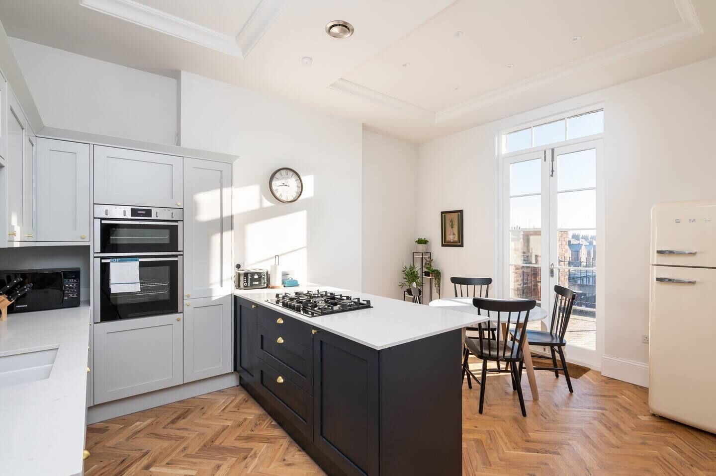 Fridge, microwave, oven, dishwasher