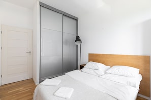 Apartamento | 1 quarto, escrivaninha, ferros/tábuas de passar roupa, Wi-Fi de cortesia