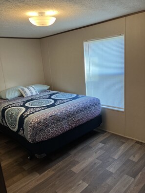 3 bedrooms, free WiFi, bed sheets - Nautical Sun 3/2 Close to Front Beach (Port O/Connor)