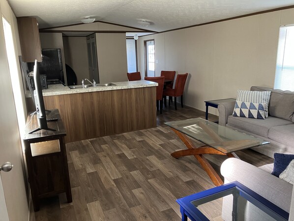 Smart TV - Nautical Sun 3/2 Close to Front Beach (Port O/Connor)