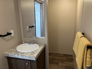 Towels, soap, toilet paper - Nautical Sun 3/2 Close to Front Beach (Port O/Connor)