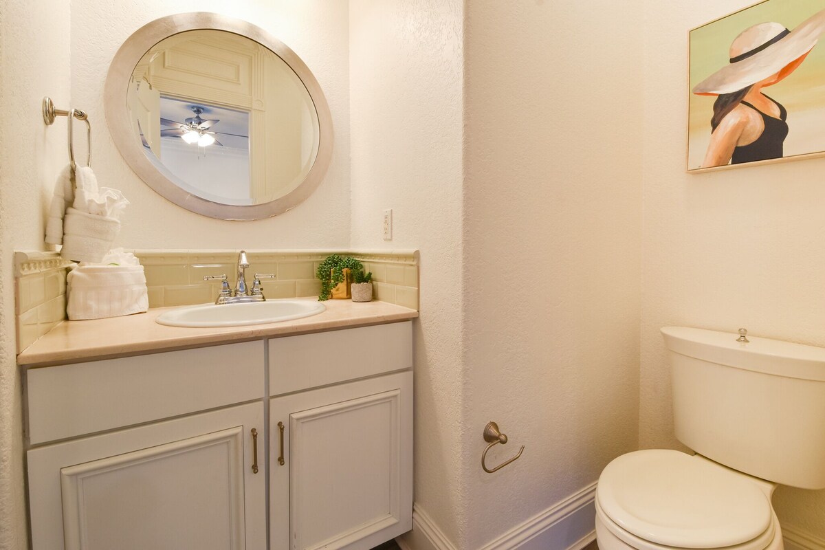 Photo 25 of Ocean View Home with Pool in Gated Community - 1 Min Walk to Ocean