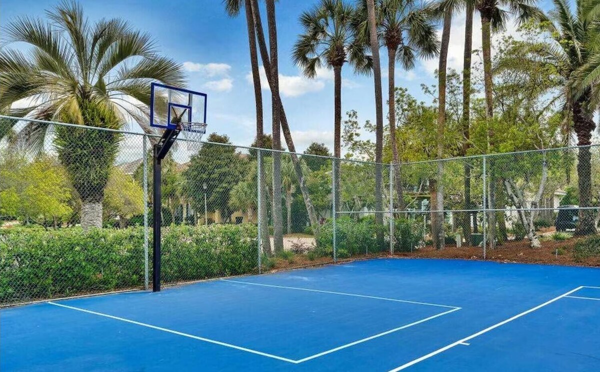 Photo 13 of Ocean View Home with Pool in Gated Community - 1 Min Walk to Ocean