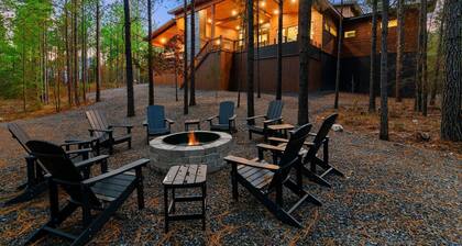 Lost In The Pines in Hochatown/Broken Bow