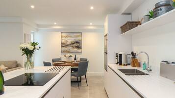 Fridge, dishwasher, electric kettle, toaster