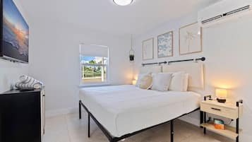 1 soverom, skrivebord, strykejern/-brett og wi-fi