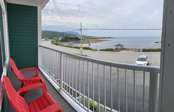 Junior Suite | Terrace/patio - Ocean View Hotel (Rocky Harbour)