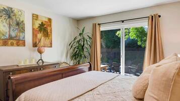 4 chambres, fer et planche à repasser, lit parapluie, Wi-Fi gratuit