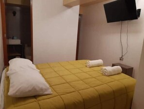 3 Schlafzimmer, Schreibtisch, kostenloses WLAN, Bettwäsche