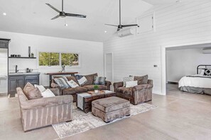 3 Schlafzimmer, Bügeleisen/Bügelbrett, kostenloses WLAN, Bettwäsche