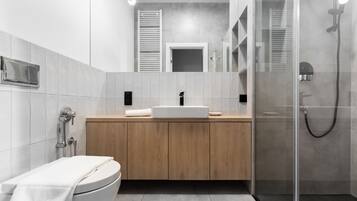 Apartment | Bathroom