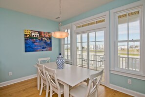 Dining - By the Boardwalk, Oceanfront House in Atlantic Beach, NC! (Atlantic Beach)