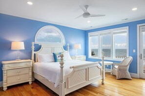 8 bedrooms, WiFi