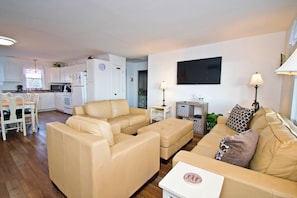 TV, DVD player