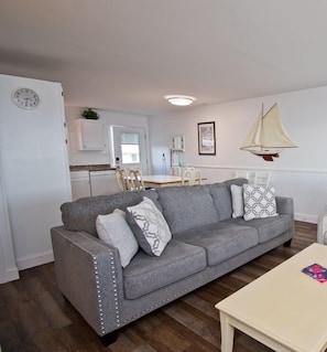 TV, DVD player - Captain's Quarters West, Oceanfront Duplex in Emerald Isle, NC! (Emerald Isle)