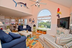 TV, DVD player - Cardinal's Landing, Almost Oceanfront House in Emerald Isle, NC! (Emerald Isle)