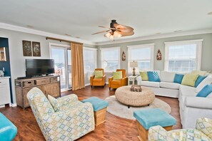 DVD-spiller og stereoanlegg