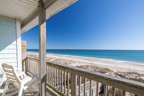 Property grounds - Carolina Escape, Oceanfront Duplex in Emerald Isle, NC! (Emerald Isle)