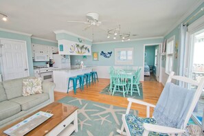 TV, DVD player - Chance Encounter, Oceanfront House in Emerald Isle, NC! (Emerald Isle)