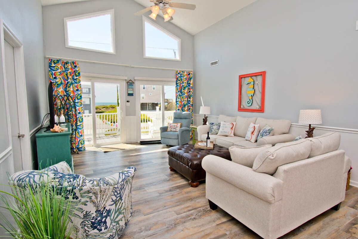 Coastal Charm, Almost Oceanfront House in Emerald Isle, NC!