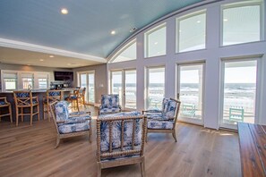 TV, fireplace, video games, ping pong - Compass Pointe, Oceanfront House in Emerald Isle, NC! (Emerald Isle)