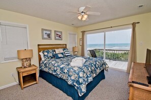 4 bedrooms, WiFi - Angel's At the Pier East - Oceanfront Duplex in Emerald Isle, NC! (Emerald Isle)