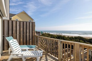 Property grounds - Angel's at the Pier West - Oceanfront Duplex in Emerald Isle, NC! (Emerald Isle)