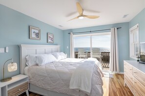 4 bedrooms, WiFi - Angel's at the Pier West - Oceanfront Duplex in Emerald Isle, NC! (Emerald Isle)