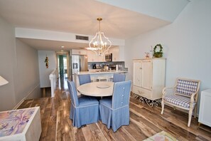 Dining - Coral Shores #11, Oceanfront Condo in Pine Knoll Shores, NC! (Pine Knoll Shores)