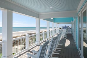 Property grounds - The Atlantis, Oceanfront House in Emerald Isle, NC! (Emerald Isle)