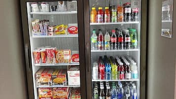 Snack bar