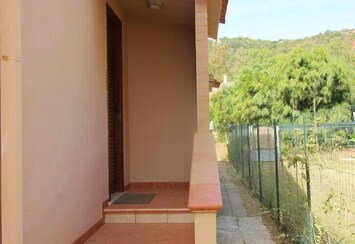 Entrance / Reception