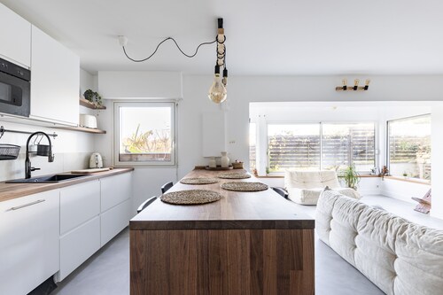 2 Bedroom Private vacation home in Bidart