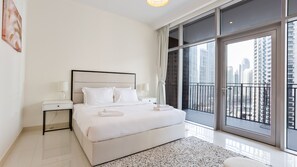 Deluxe-Apartment | 2 Schlafzimmer, individuell dekoriert, Bügeleisen/Bügelbrett