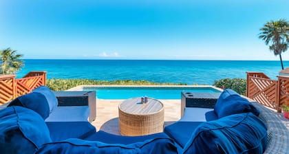 Seaside 3 Bedroom Villa with Pool in First Bight