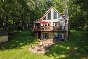 Exterior - Cozy Lakefront Escape w/ Private Dock & Hot Tub (Oakland)