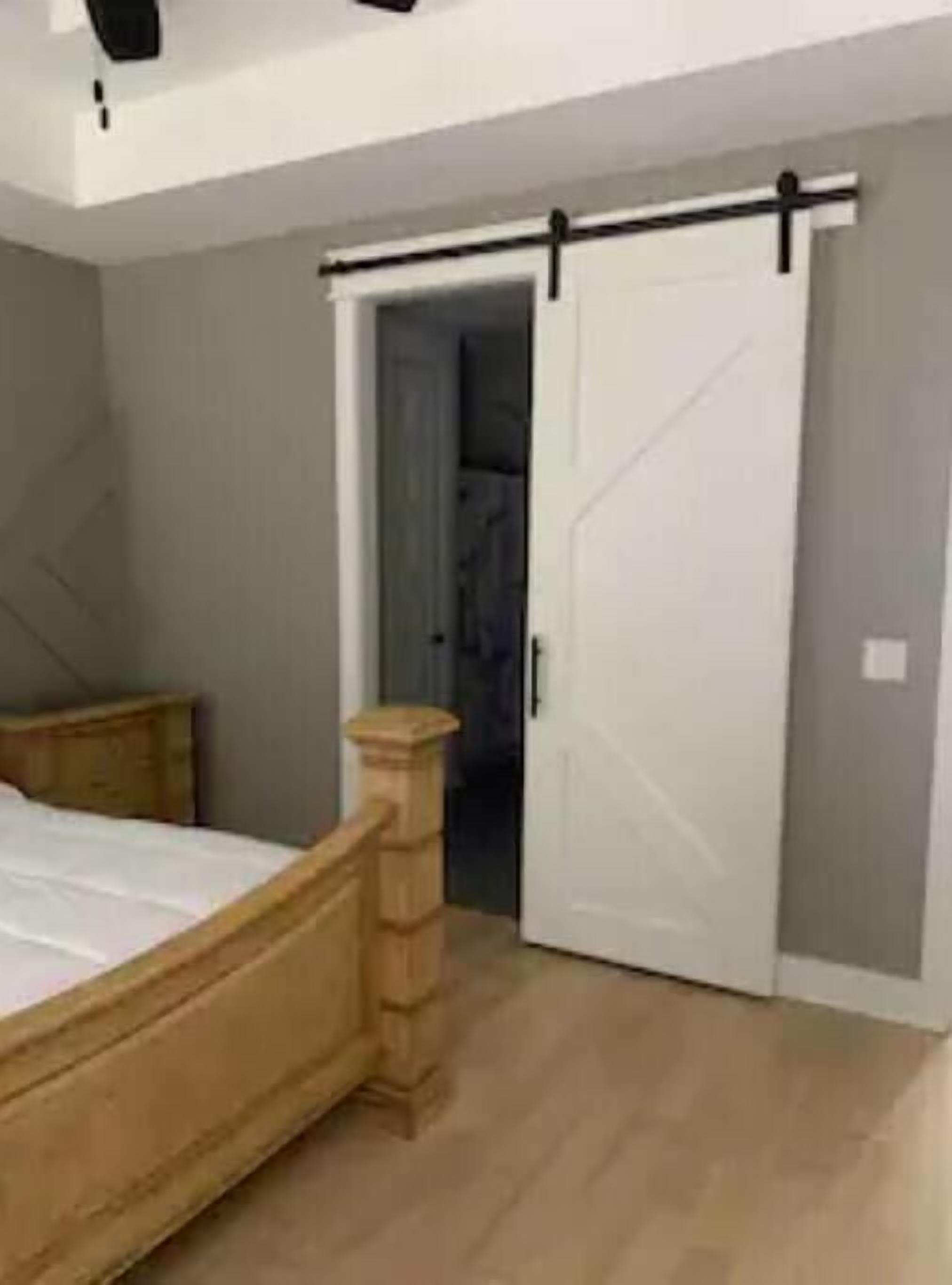 3 habitaciones y caja de seguridad en la habitación 