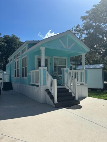 SPACIOUS 1 BEDROOM HOUSE  IN DISNEY AREA 5 STAR RATED MILL CREEK RESORT 1377