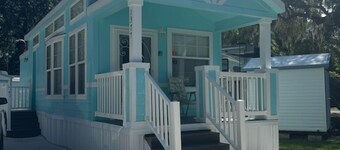 SPACIOUS 1 BEDROOM HOUSE  IN DISNEY AREA 5 STAR RATED MILL CREEK RESORT 1377