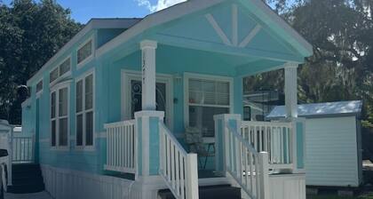 SPACIOUS 1 BEDROOM HOUSE IN DISNEY AREA 5 STAR RATED MILL CREEK RESORT 1377