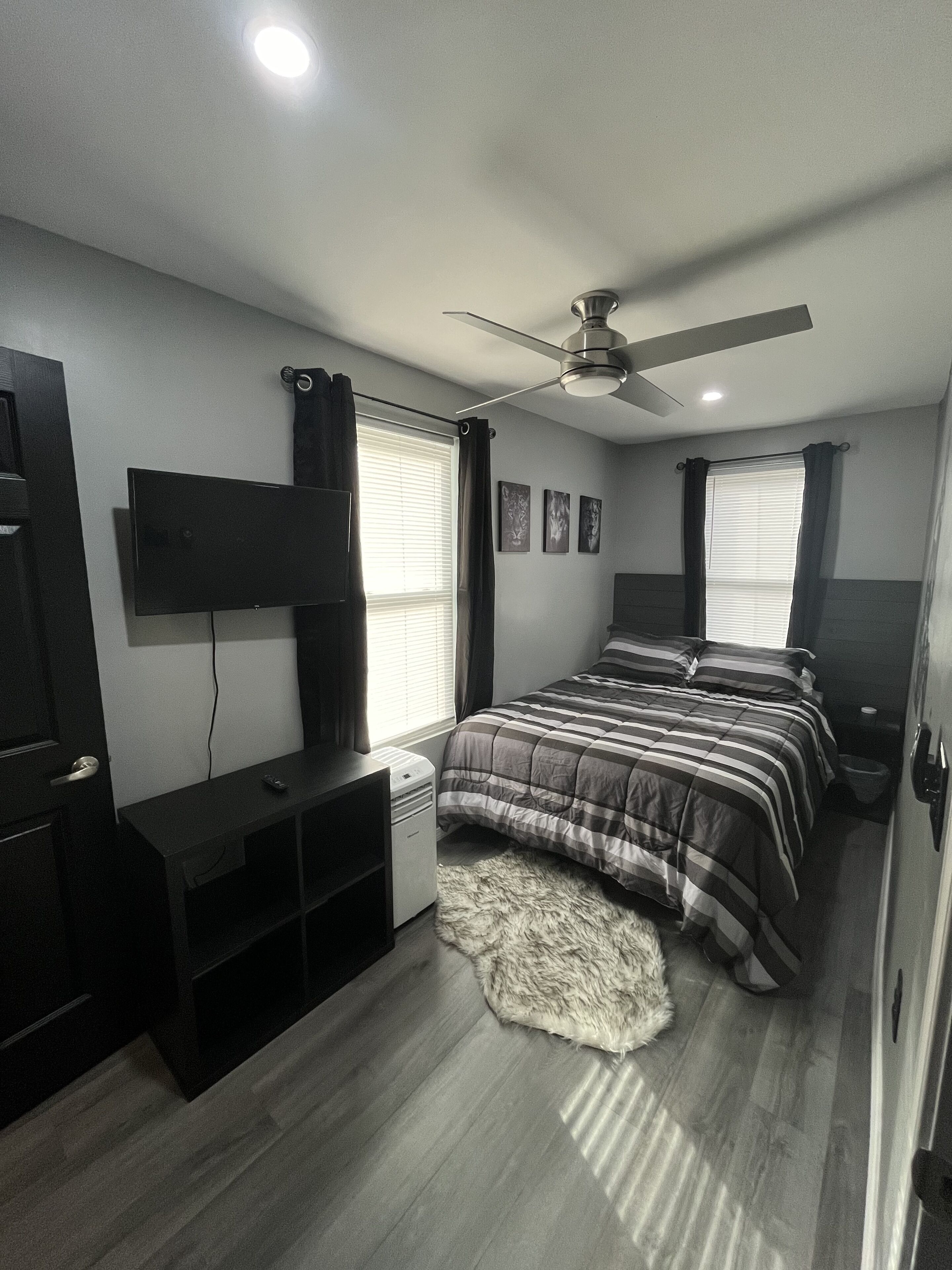 3 bedrooms, WiFi, bed sheets