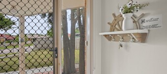 StayAU 3BR Vacation Long stay Netflix Pet Friendly