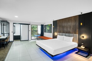 Deluxe Room | Free cribs/infant beds, free WiFi, bed sheets - Tuana Hotels The Phulin Resort (Karon)