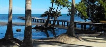 Costa De Cocos #3
 