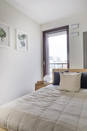 1 dormitorio, tabla de planchar con plancha, wifi gratis
